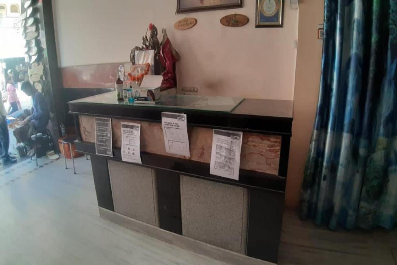 Oyo 81211 Hotel Janta Katra (Jammu and Kashmir) Eksteriør bilde